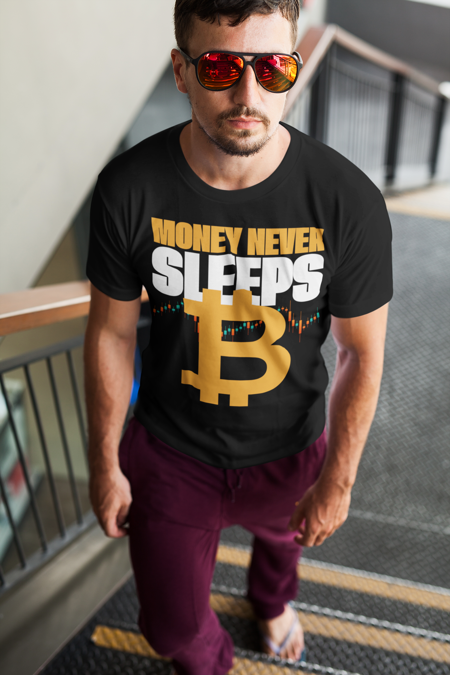 Crypto life - Money Never Sleeps T-Shirt